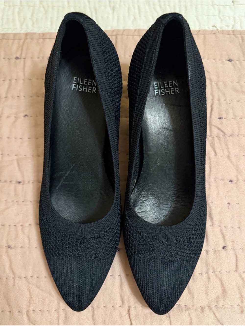 Eileen Fisher Black Knit Pointed-Toe Pumps Size 8